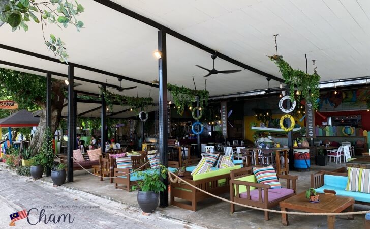 マヌカン島にあるArang Restaurant