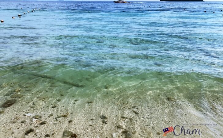 マヌカン島の海の透明度