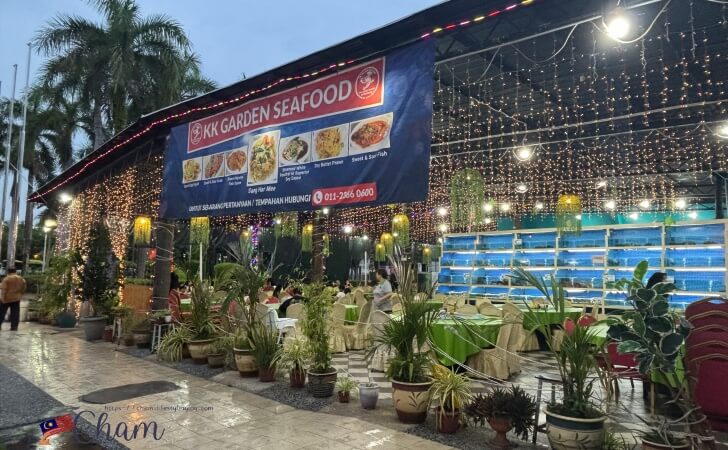 Jalan TuguにあるKK Garden Seafood（KKシーフードガーデン）