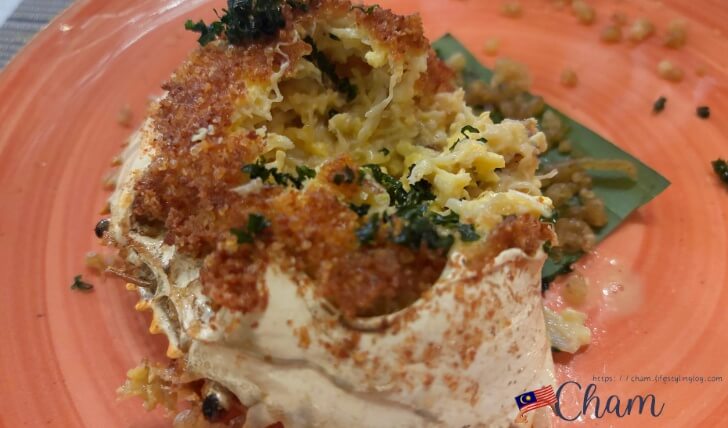蟹肉が入ったCampong O’olooのStuffed Crab