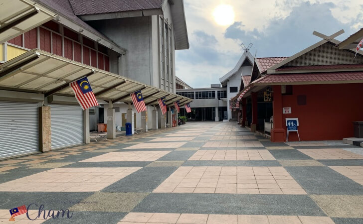 マレーシア国立博物館の裏側