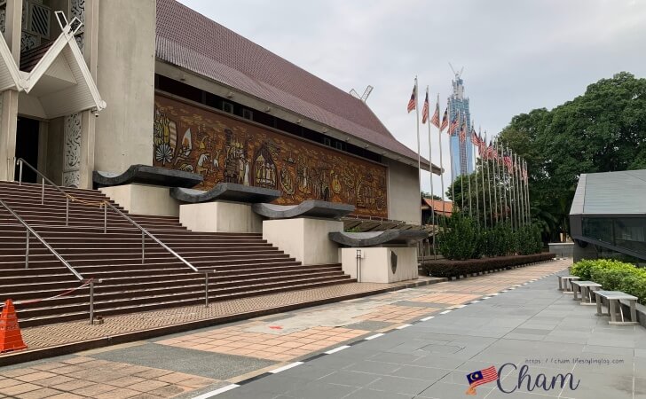 MRTミュージアムネガラ駅から植物園へのアクセス