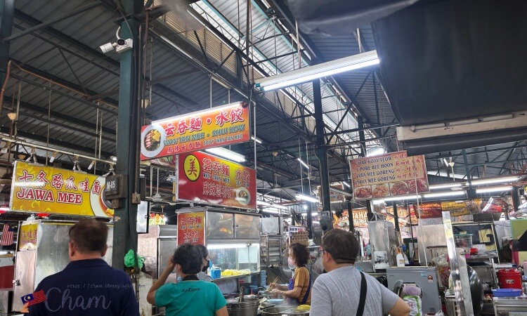 セシルストリートマーケット（Cecil Street Market）の内部