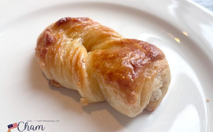 ヒルトンコタキナバルのヘーゼルナッツを使ったデニッシュ