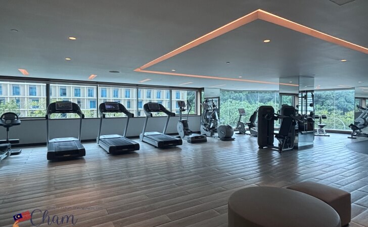 ヒルトンコタキナバルのフィットネスジム