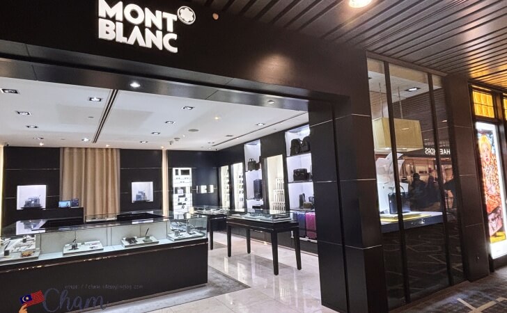 クアラルンプール国際空港T1国内線ターミナルにあるモンブランのお店