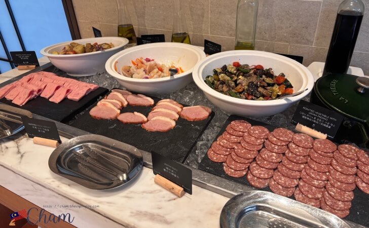 シャングリ ラ ラサリア コタキナバルのOceanoの朝食