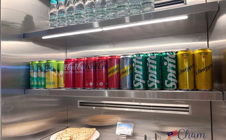 コタキナバル国際空港(国内線)のトラベルクラブラウンジの飲み物