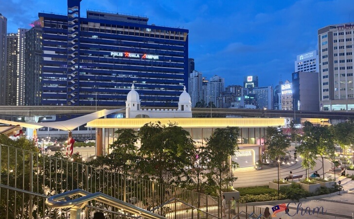 夜のChef Kecik Boulangerie @ Tuah 1895