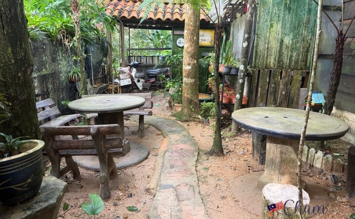 Kopi Hutan（コピフタン）の店内