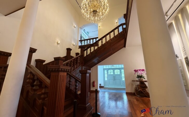 Seri Negara（セリネガラ）のギャラリー内部