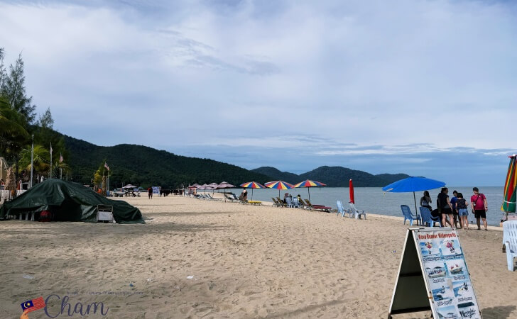 ペナン島のバトゥフェリンギビーチ