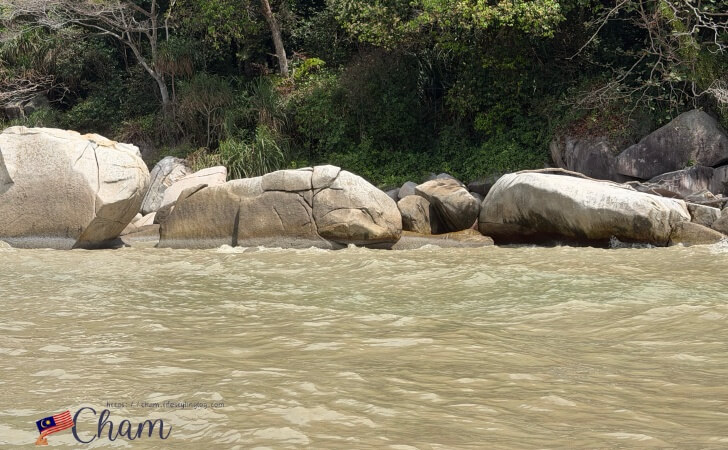 ペナン国立公園にあるうさぎに見える岩