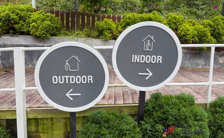 インドアとアウトドアの2エリアに分かれるフローラパーク