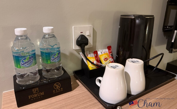 Forum Hotel（フォーラムホテル）の客室にある飲み物