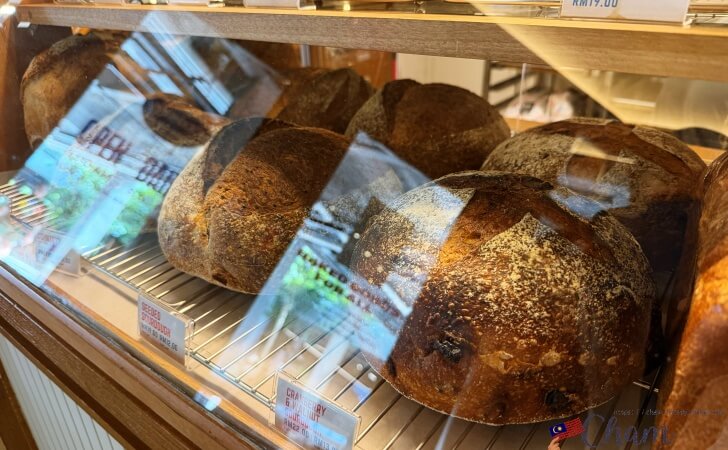The Campus（ザ・キャンパス）のUniversal Bakehouseで販売されているサワー種のパン