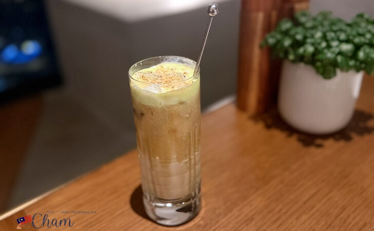 パークラウンジのパンダンココナッツコーヒー