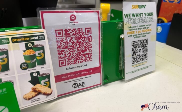 マレーシアのお店にあるDuitNowのQRコード