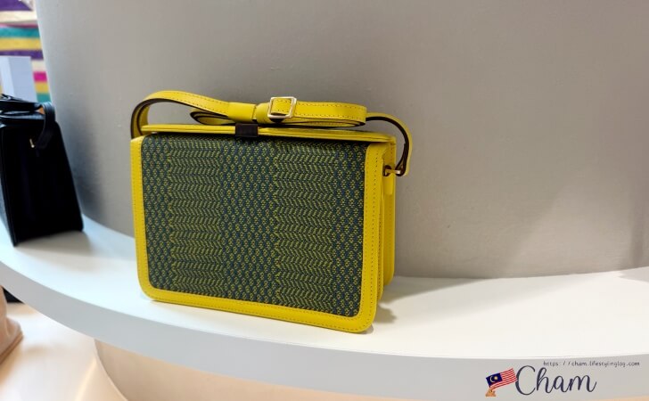 Merdeka Textile Museum Shop（ムルデカ テキスタイル ミュージアム ショップ）で販売されているTorboonのZürich—Dream / Green Mango with Yellow Leather